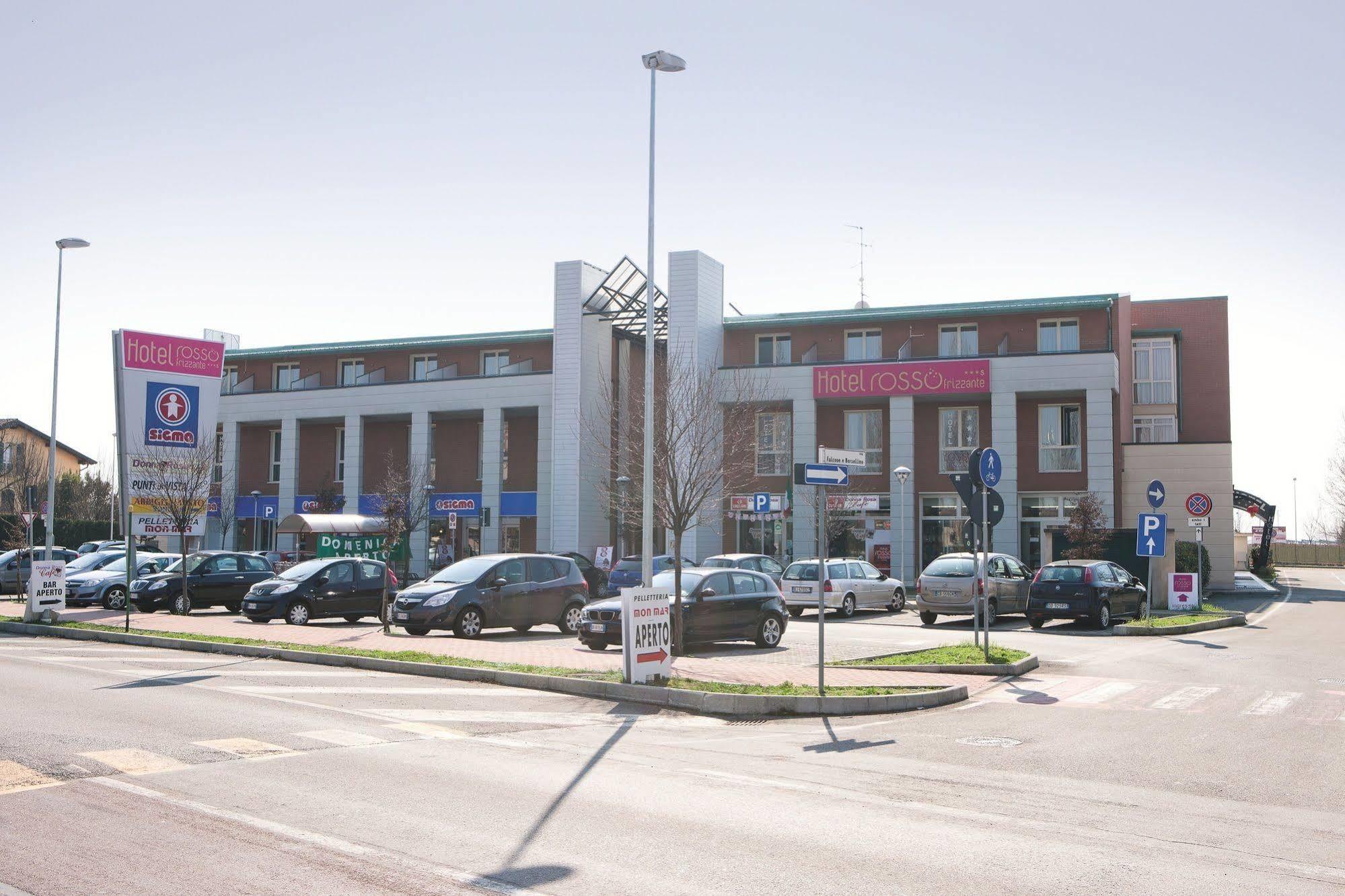 Rosso Frizzante Hotel Sorbara Kültér fotó