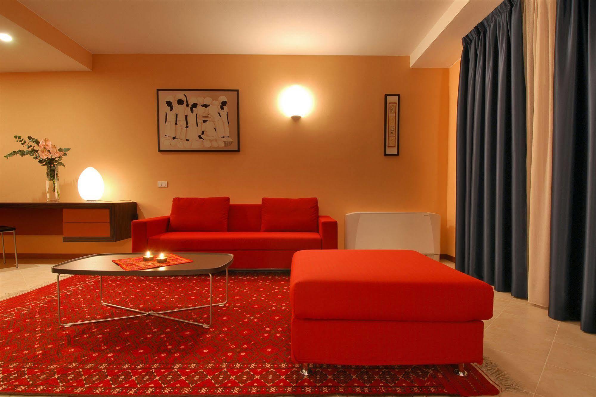 Rosso Frizzante Hotel Sorbara Kültér fotó